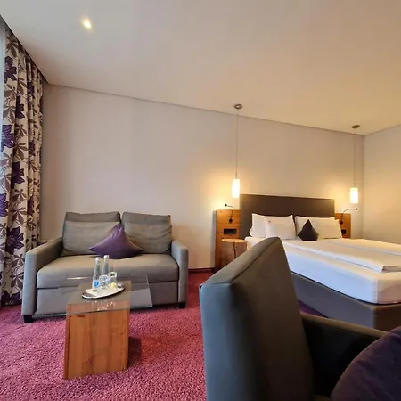 Mosers Blume Hotel 3*